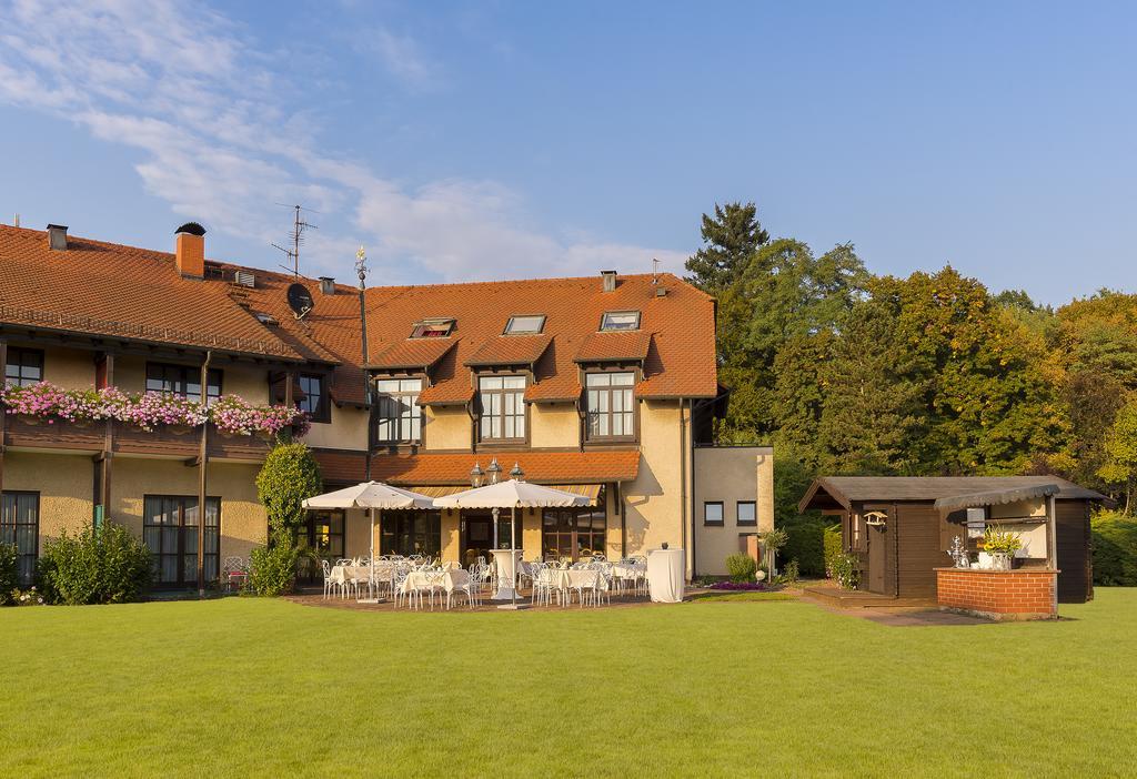 Krone Am Park - Gaestehaus Des Hotel Krone Alzenau in Unterfranken Εξωτερικό φωτογραφία