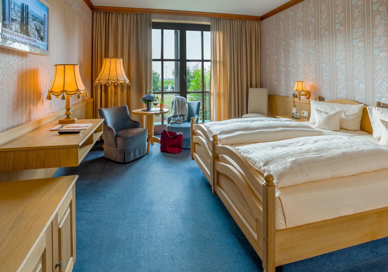 Krone Am Park - Gaestehaus Des Hotel Krone Alzenau in Unterfranken Εξωτερικό φωτογραφία